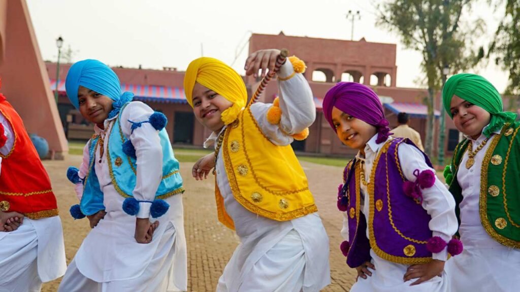 Punjab bhangra kids
